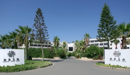 Отель Azia Resort на Кипре